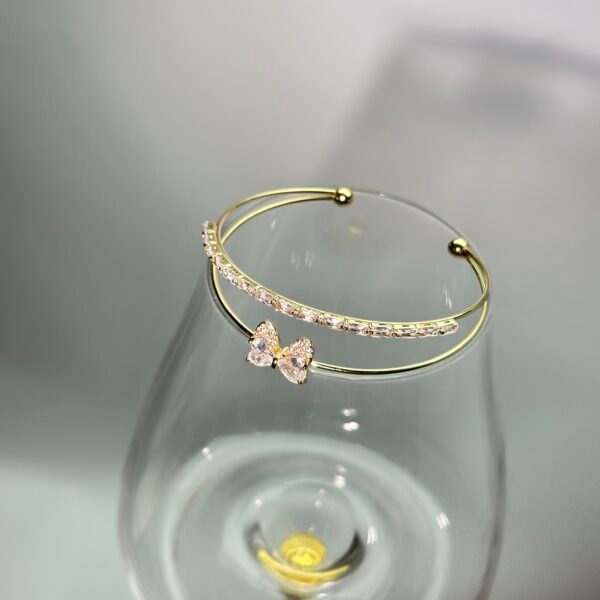 C002 Chrysalis Diamondwing Bangle